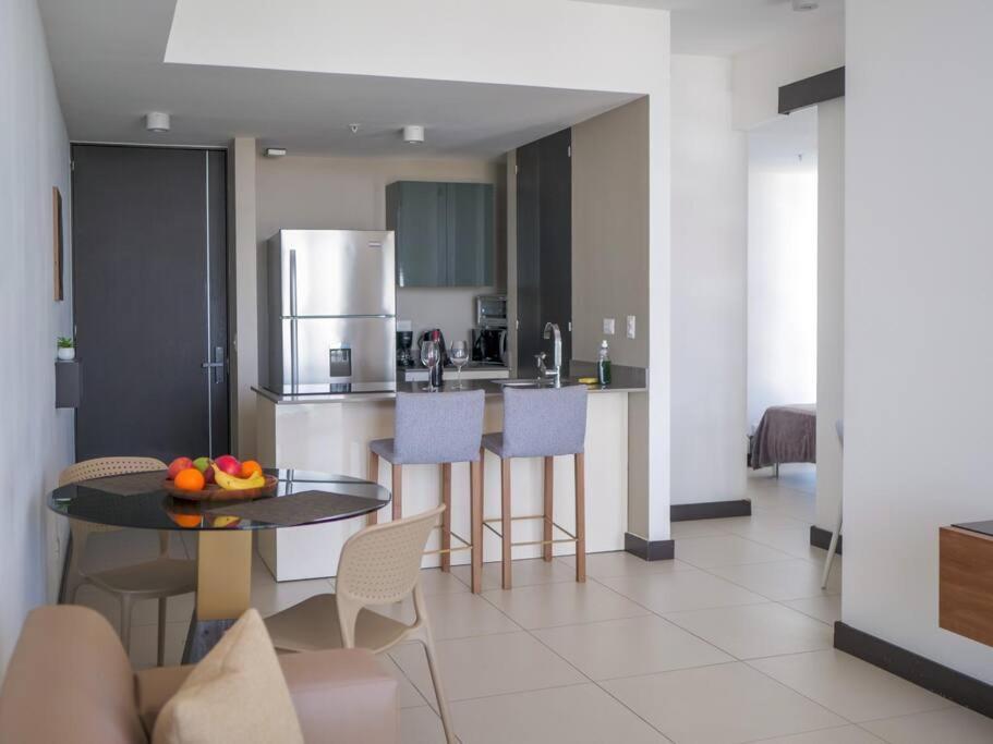 Urban Executive Stay San Jose (San Jose) Exterior foto