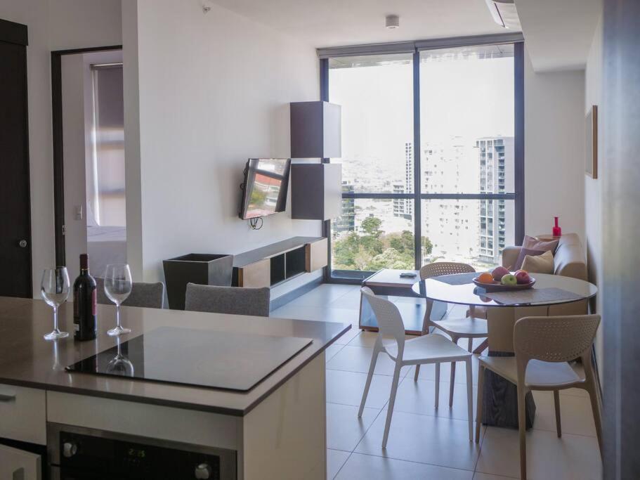 Urban Executive Stay San Jose (San Jose) Exterior foto